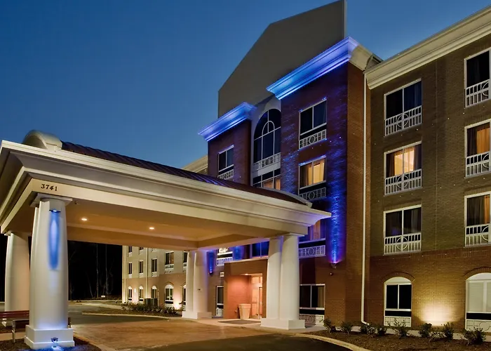 Holiday Inn Express Hotel Raleigh Southwest By Ihg