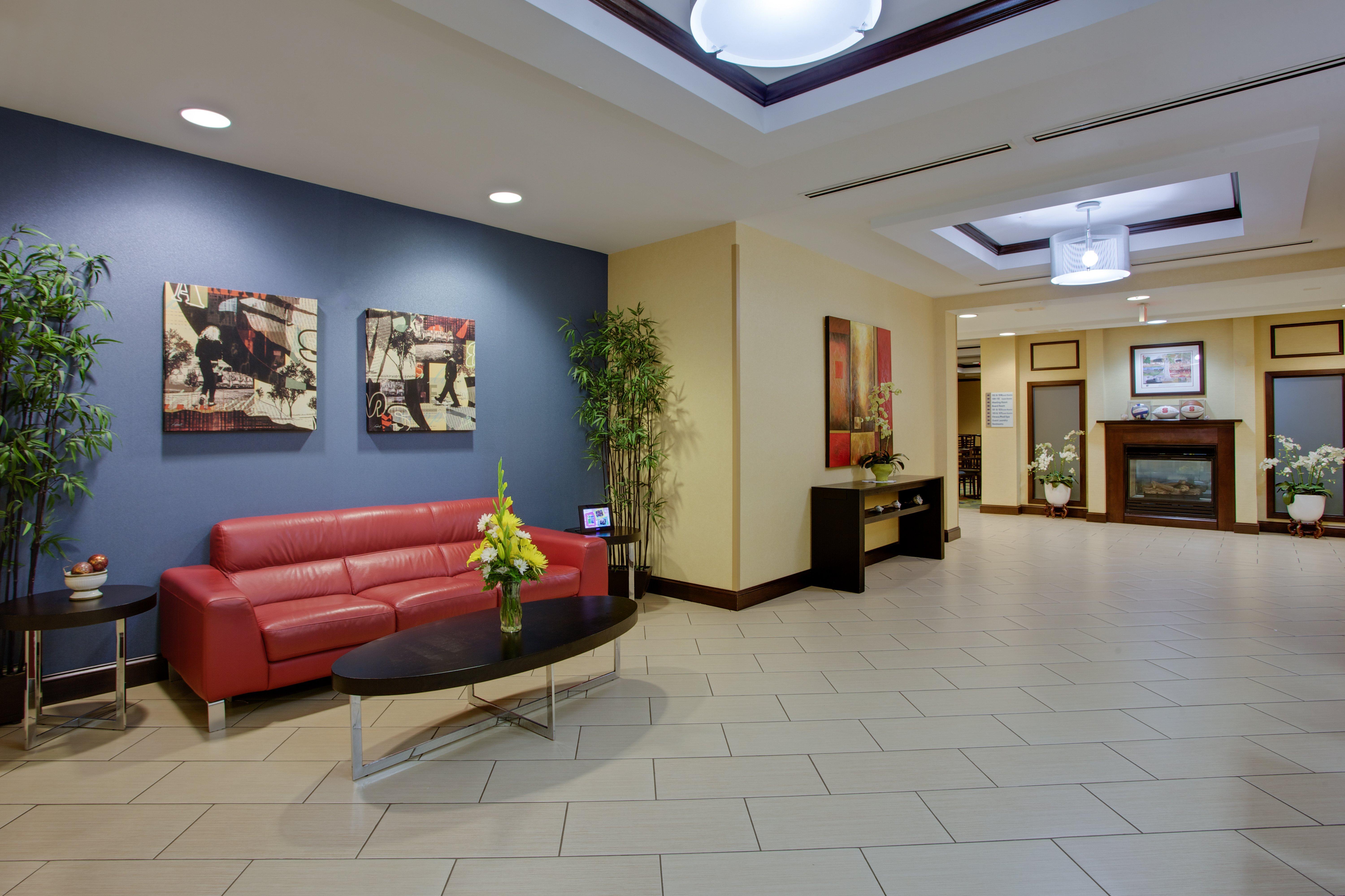 Hotel Express Southwest By Ihg Raleigh