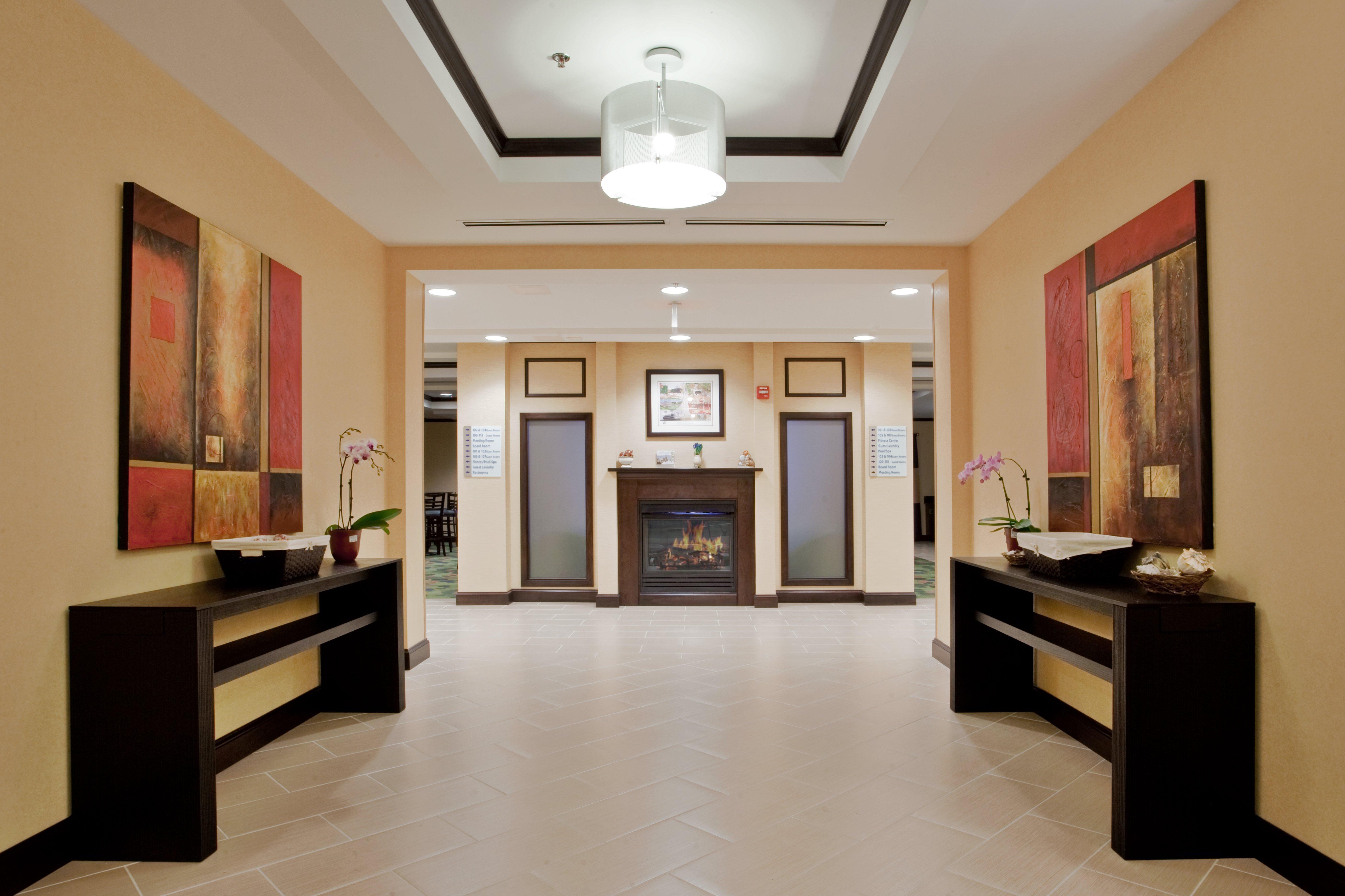 Hotel Express Southwest By Ihg Raleigh