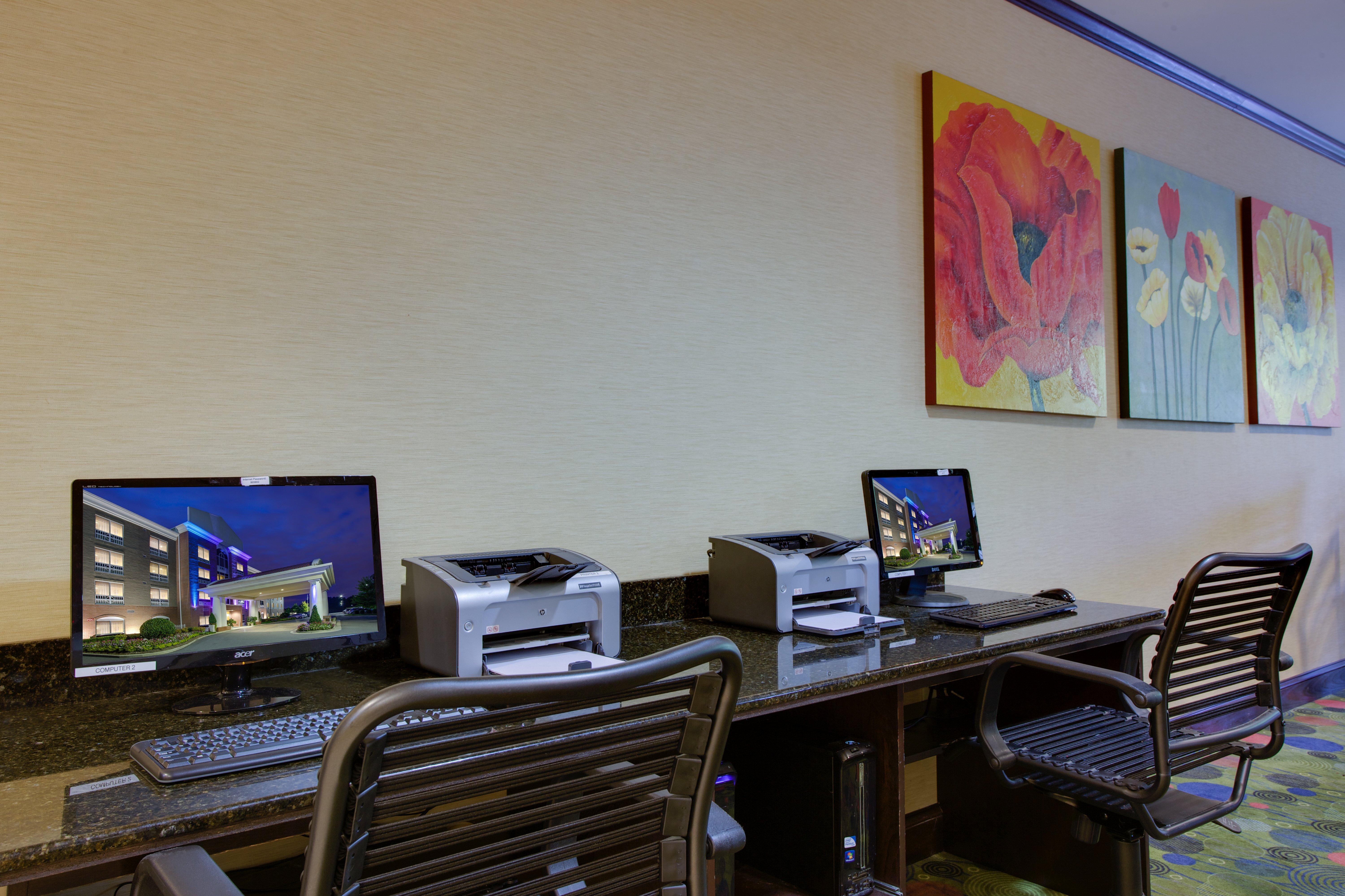Express Southwest By Ihg Hotel Raleigh