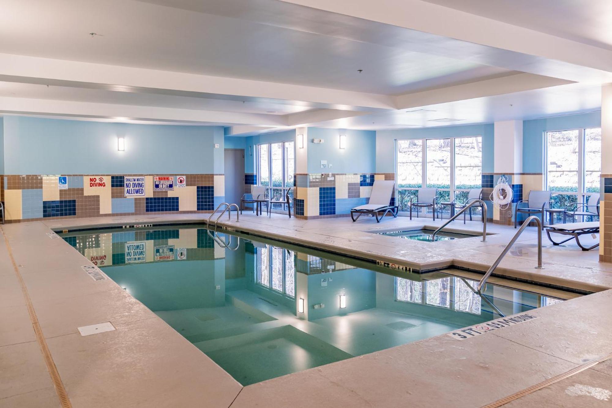 Hotel Express Southwest By Ihg