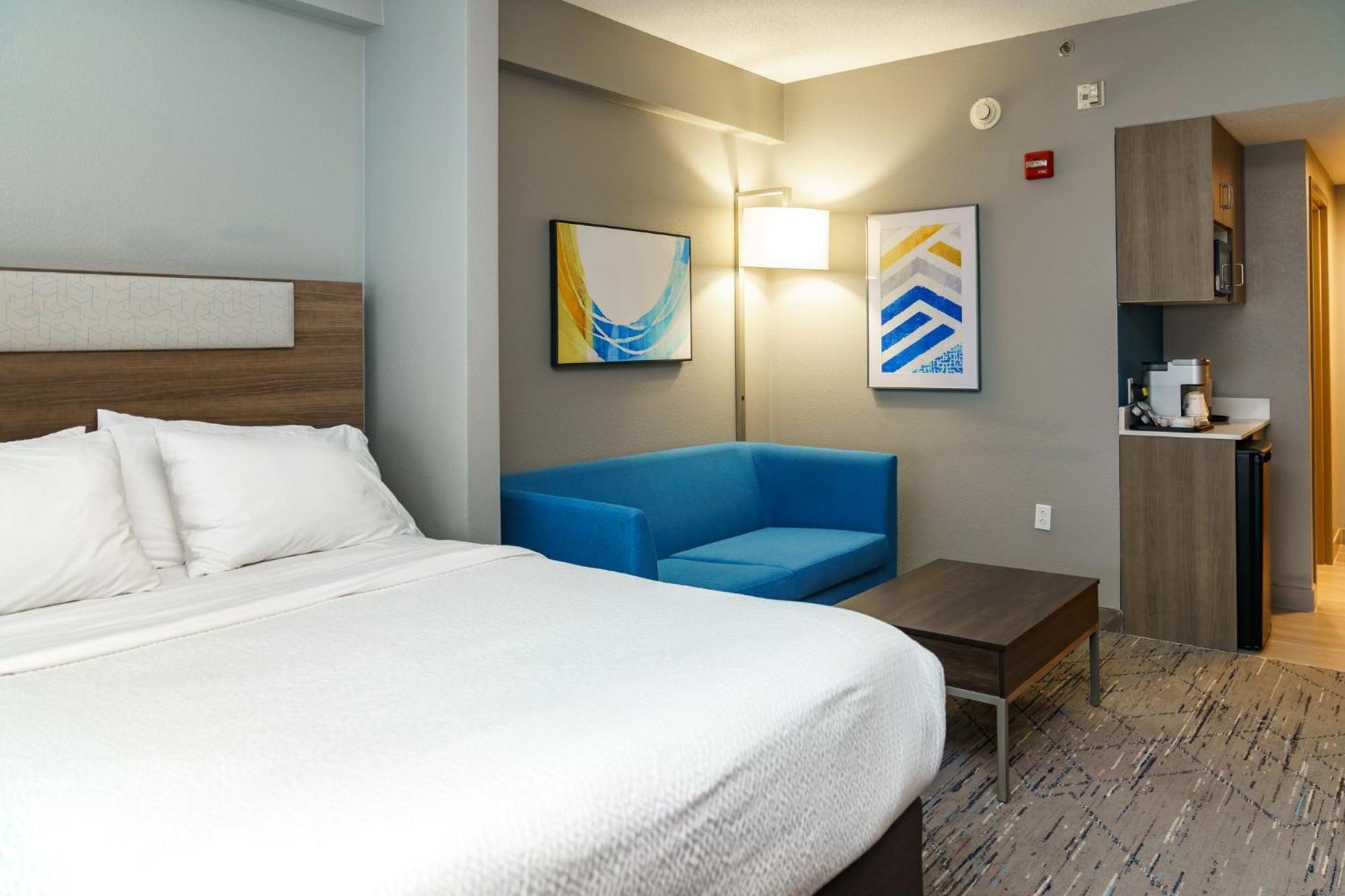 Hotel Express Southwest By Ihg